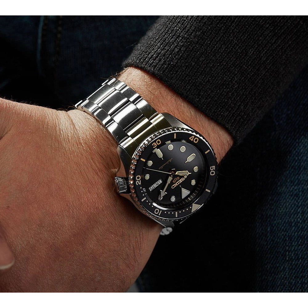 Seiko 5 Sports