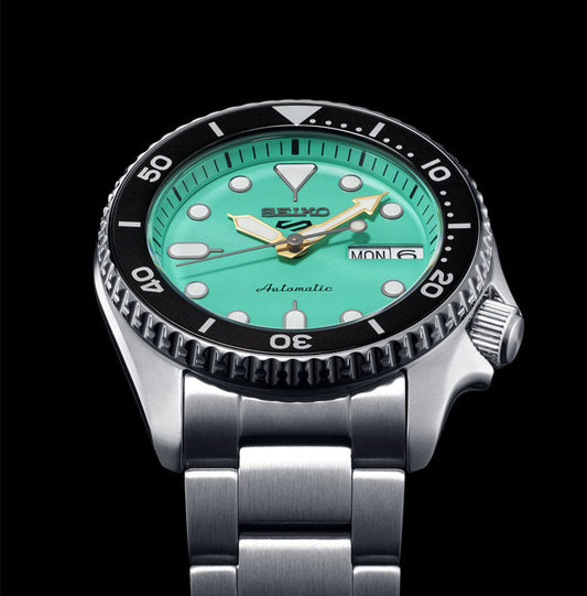 Seiko 5 Sports