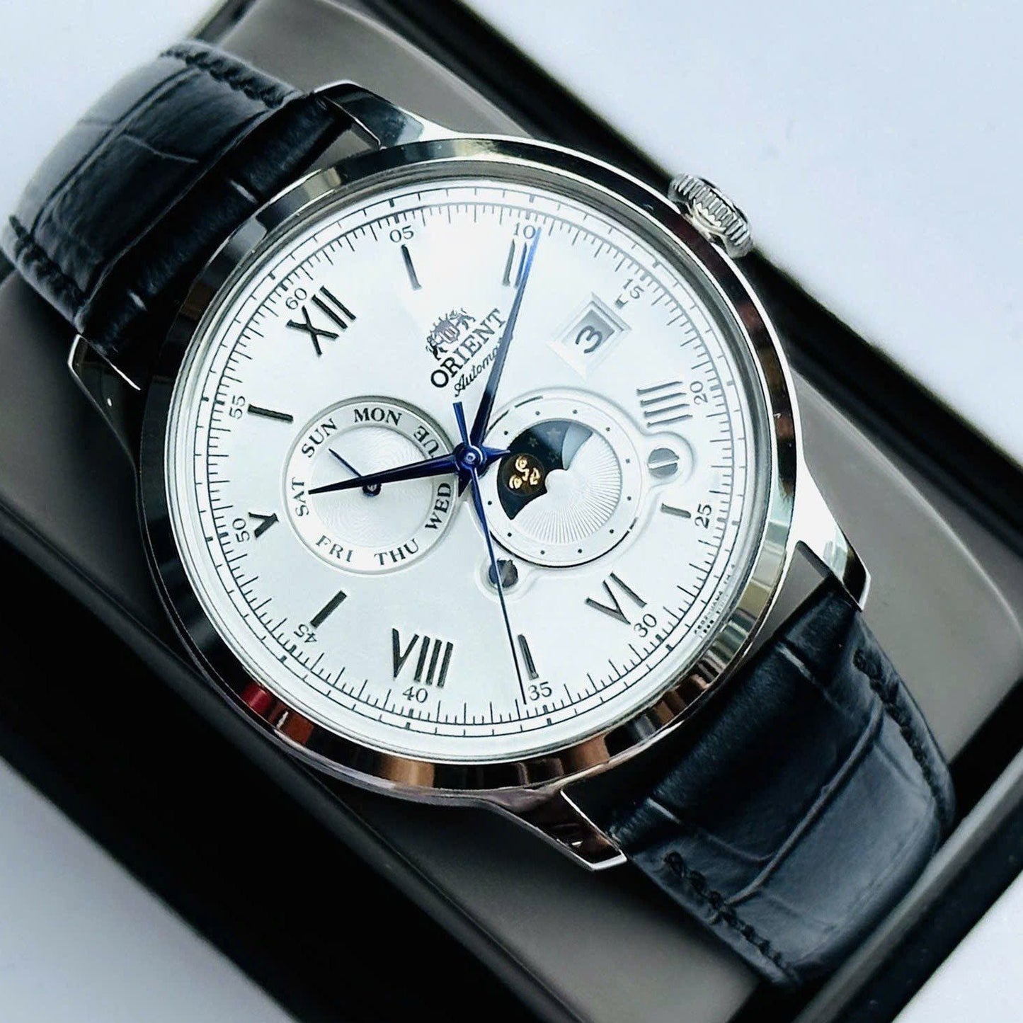 Orient Bambino Sun & Moon